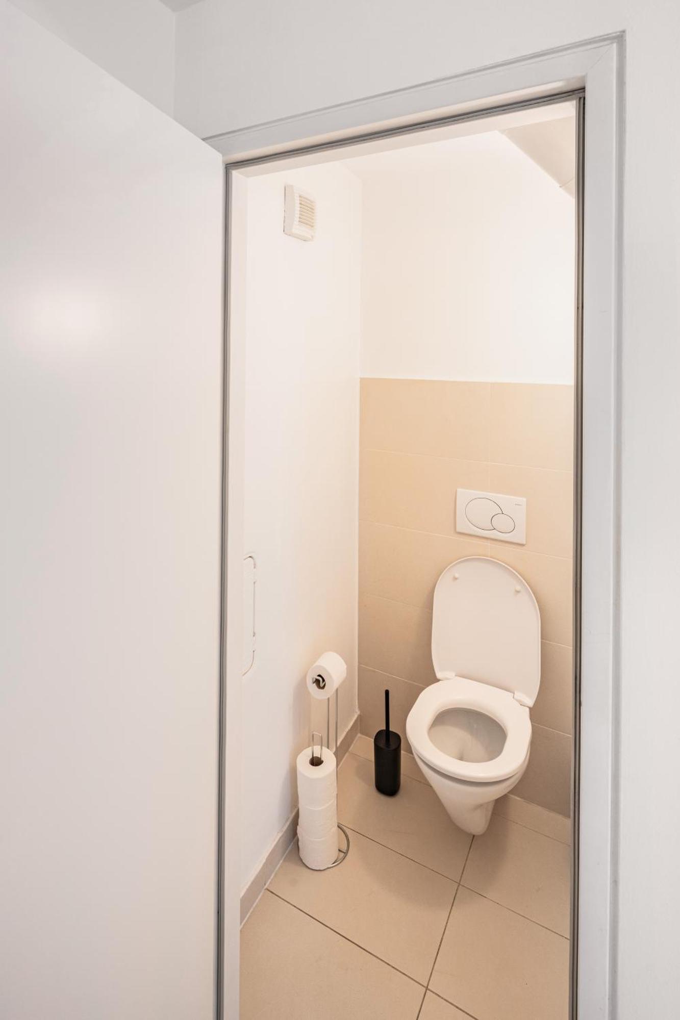 Gemuetliches, Ruhiges Apartment - 90M2 Mit Garten Und Terrasse Wiedeń Zewnętrze zdjęcie